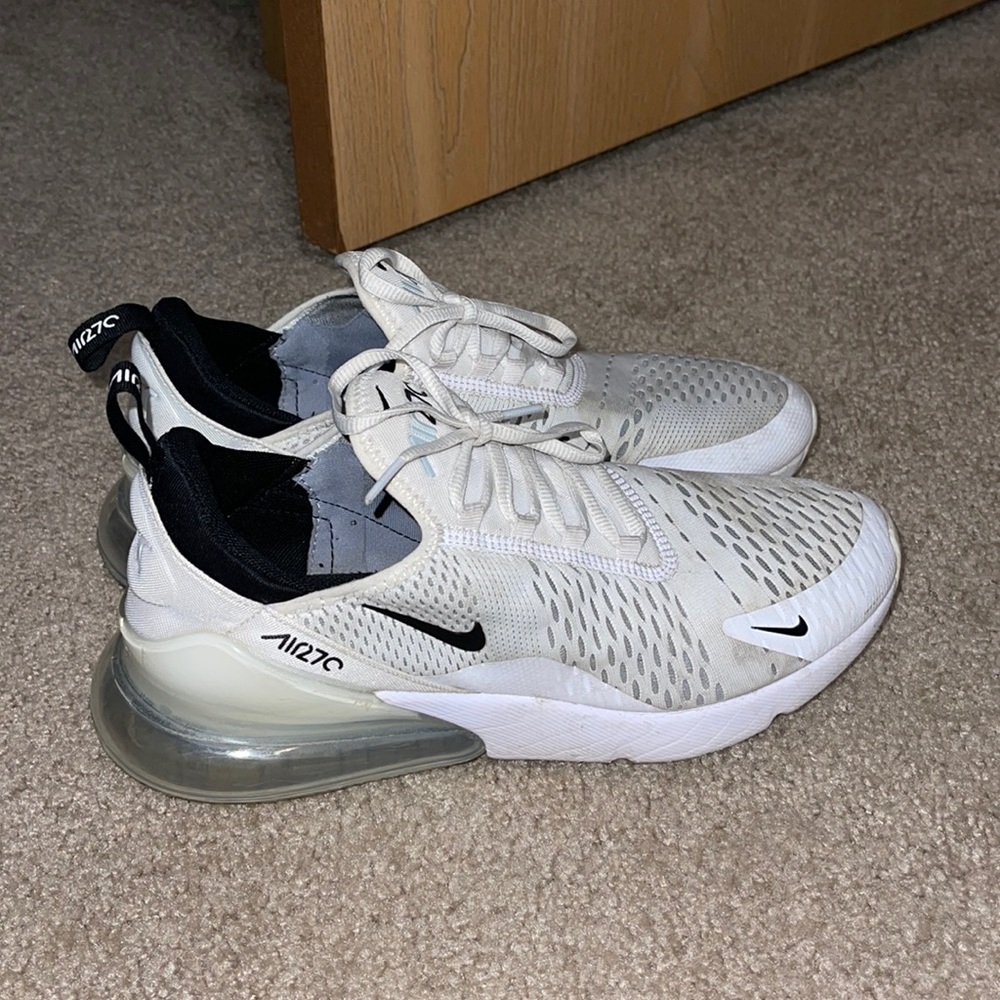 Nike AIRMAX270.